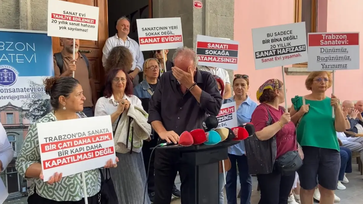 Trabzon Sanatevi’nde tahliye günü! Sanatevi Başkanı gözyaşlarına boğuldu: “Rahmetli annemin cenazesinde bu kadar ağlamadım”