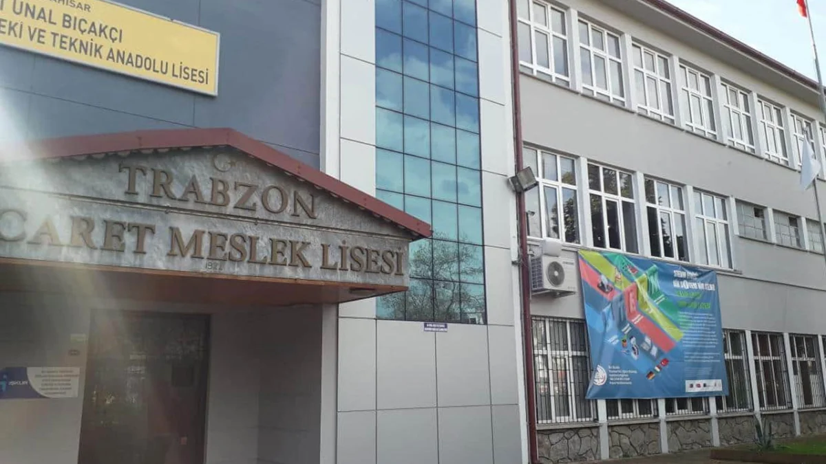 Trabzon Ticaret Lisesi mezunları 26 Eylül’de buluşuyor