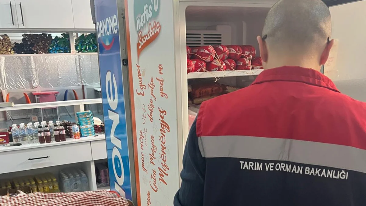 Trabzon’da okul kantinlerinde denetim seferberliği! Numuneler alındı