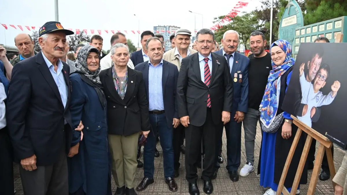 Trabzon’da şehit ve gazilerin hatıraları fotoğraflarla yaşatıldı