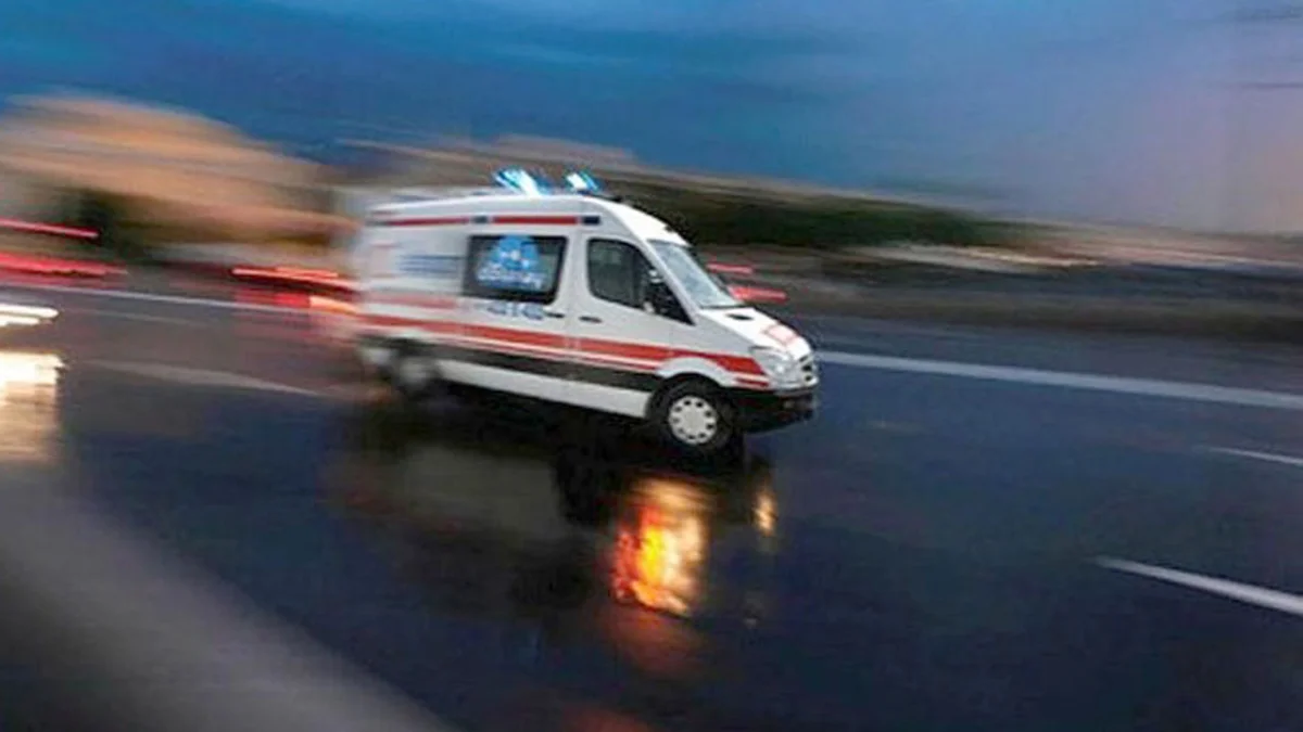Trabzon’da yolda yürürken başına sac düştü: Durumu ağır