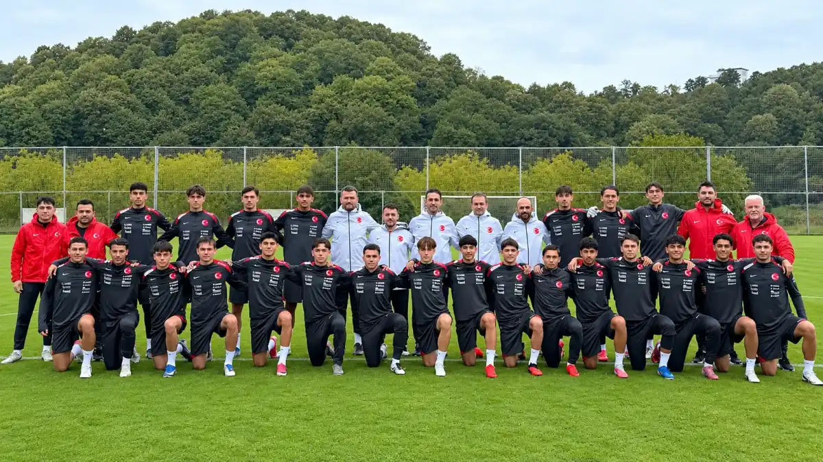 Trabzonspor’un genç oyuncusuna milli görev! Romanya karşısına çıkıyor