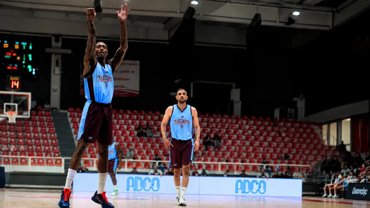 Trabzonspor’un Ege Cup’ta yüzü yine gülmedi! İkinci mağlubiyet