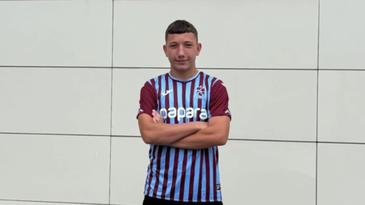 Trabzonspor’un genç yıldızına milli davet! Portekiz yolcusu