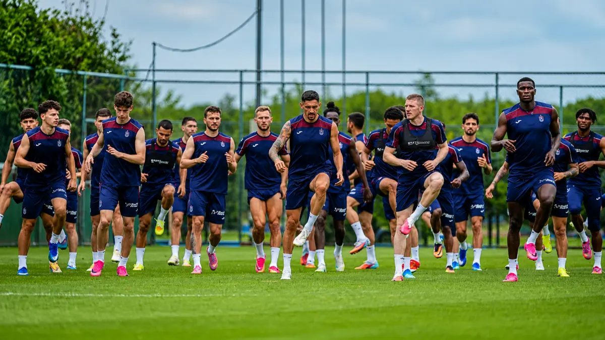 Trabzonspor'un transfer politikasına net eleştiri “Elde para olunca planlar çöpe atıldı”