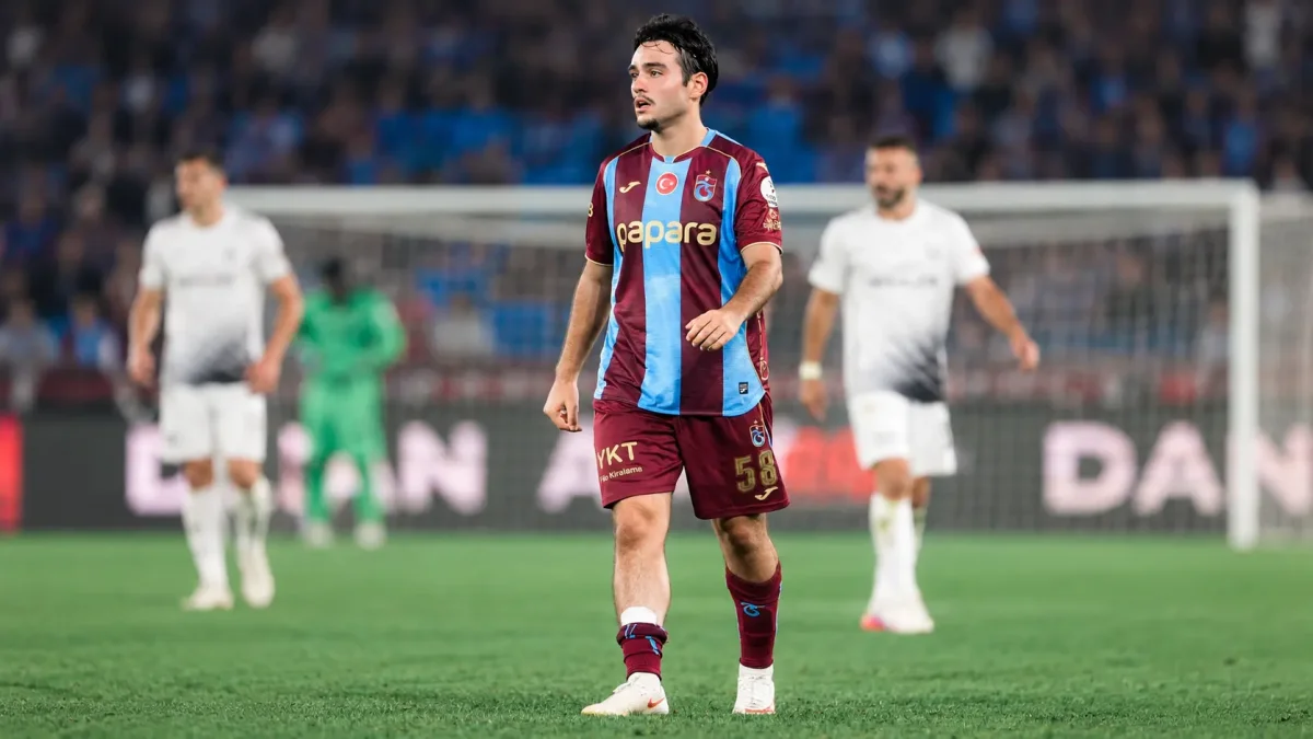 Trabzonspor'un yıldızından duygusal itiraf! "Hatırladıkça gözyaşı döküyorum"