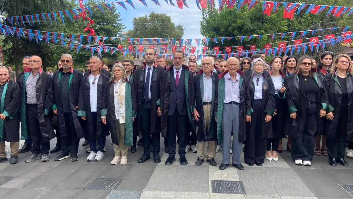 Yeni adli yıl Trabzon’da başladı! Baro başkanından dikkat çeken açıklamalar