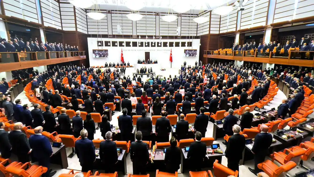 2027 yılı bütçesinde bakanlıklara ayrılan ödenekler belli oldu! Bir kuruma 11 trilyon, diğerine 801 milyon
