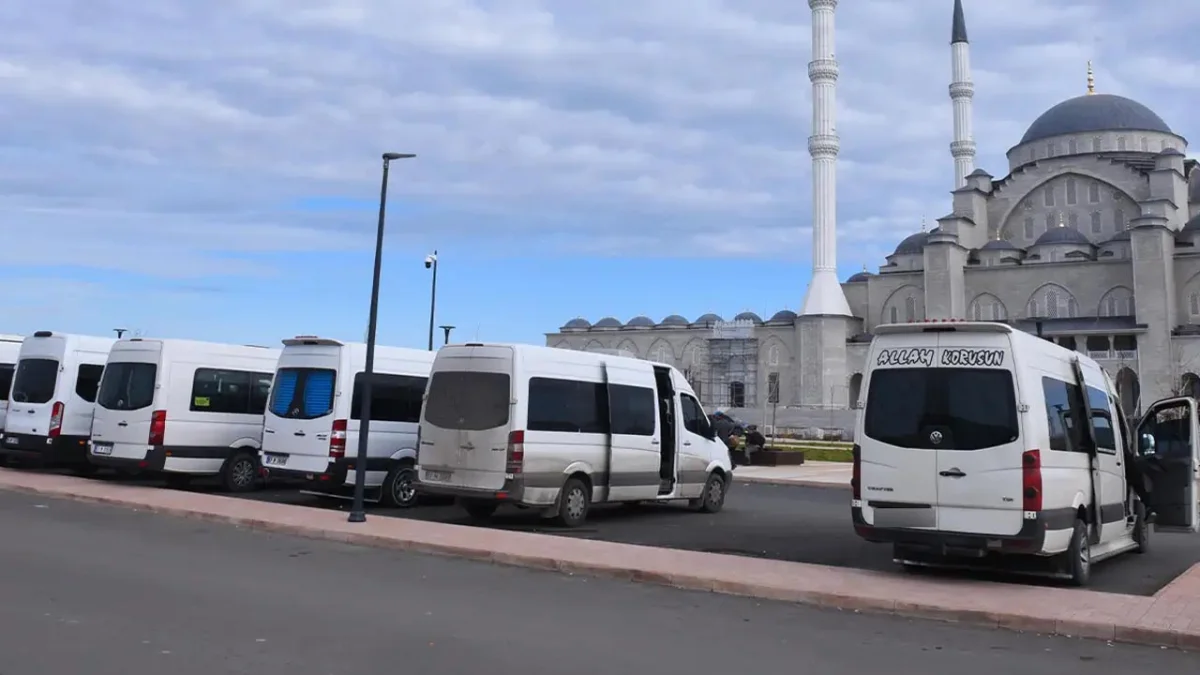 Akçaabat - Trabzon öğrenci dolmuş ücreti ne kadar? Tartışmalara başkan son noktayı koydu