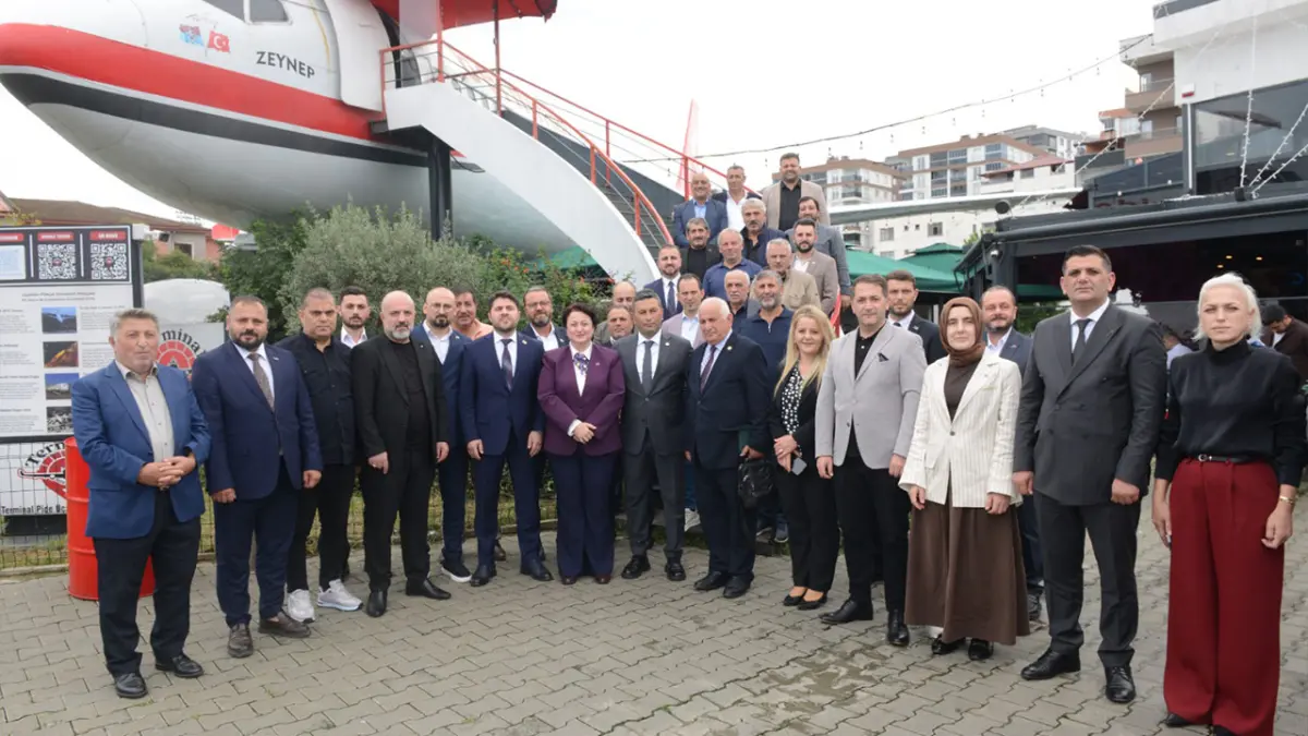 Anahtar Parti Trabzon’da 6 ilçede muhtarlarla buluştu