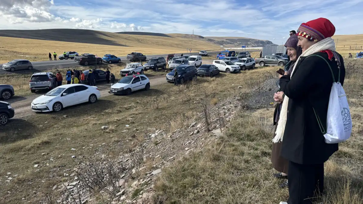 Ardahan ve Artvin’den Sahara Tüneli çağrısı! Kışın kapanan yola çözüm istediler