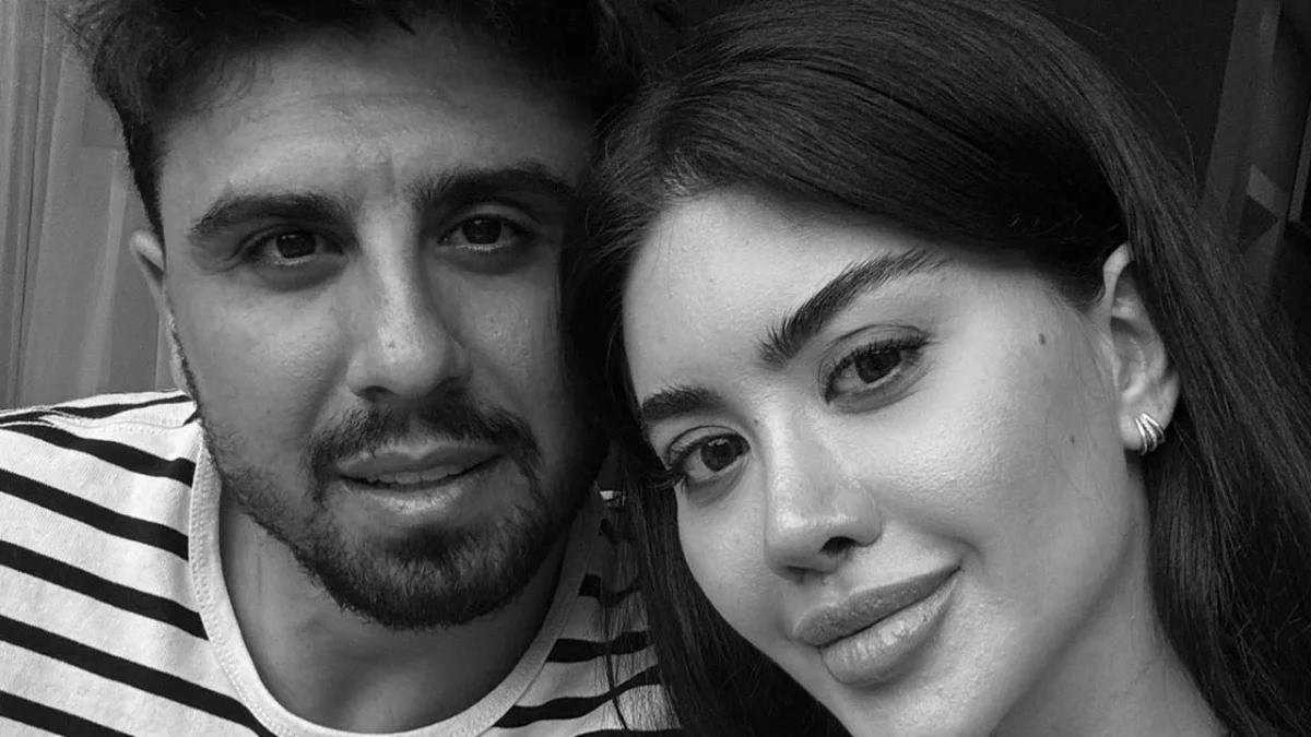 Aren’in Salah sevgisini Rojin Tufan anlattı!  “Süper kahramanı gibi”