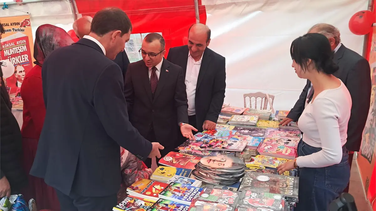 Artvin Ardanuç’ta 3. Kitap Günleri kapılarını kitapseverlere açtı