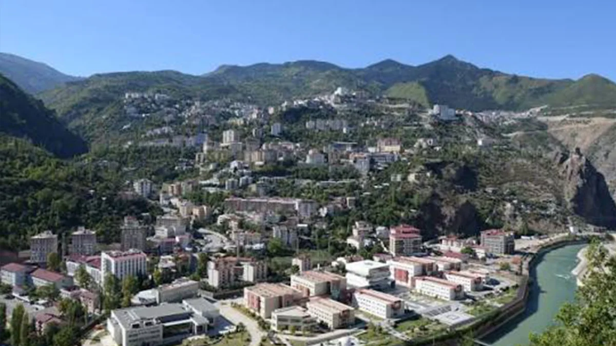 Artvin, Cumhuriyet’in ilk yıllarında elektrikle buluşan kentler arasında yer aldı