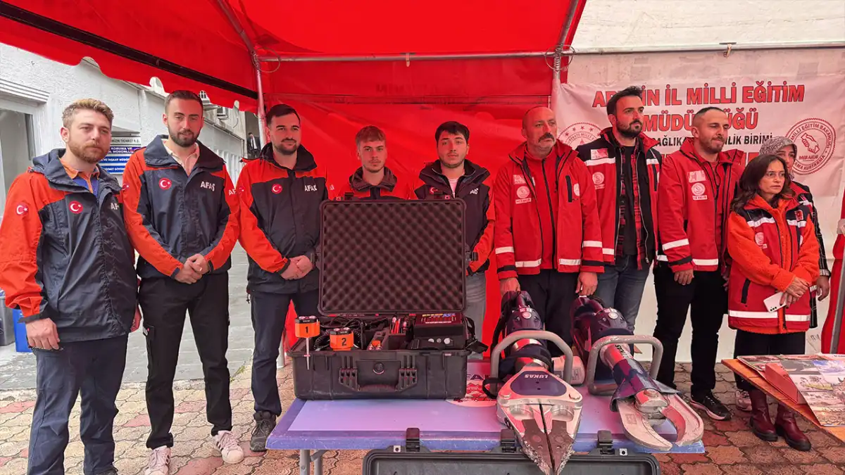 Artvin’de afet farkındalık etkinliği! Vatandaşlara önemli bilgilendirme