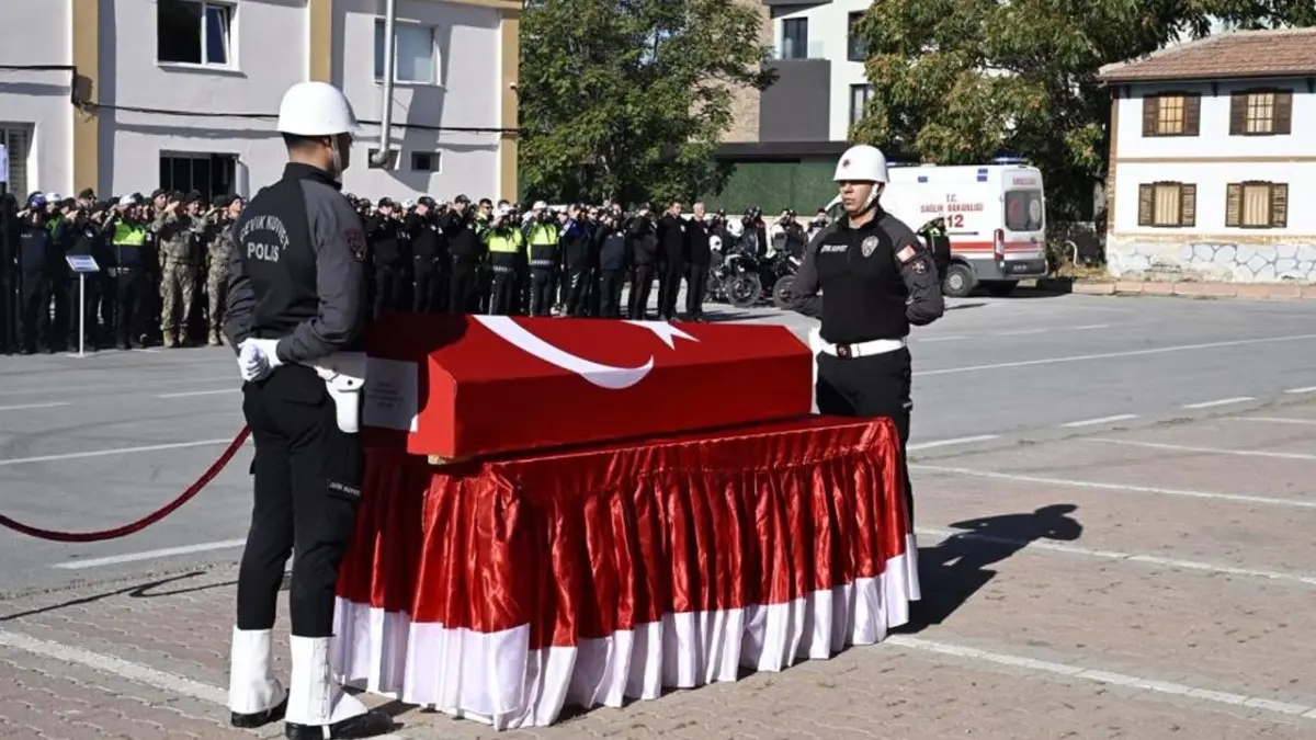 Artvin’de kaza geçiren polis memuru hayatını kaybetti