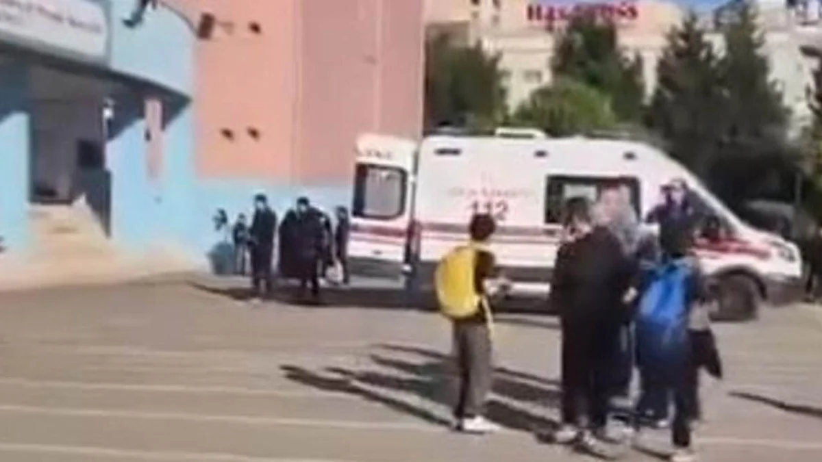 Başakşehir'deki okul saldırısından acı haber! Bir öğrenci hayatını kaybetti