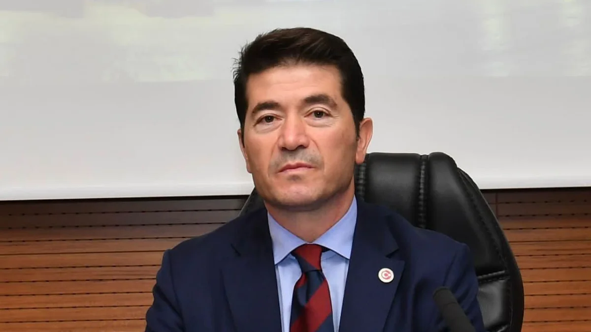 Başkan Kaya Ortahisar’ın bütçesi için için konuştu: “Her kuruşun hesabını vereceğiz”