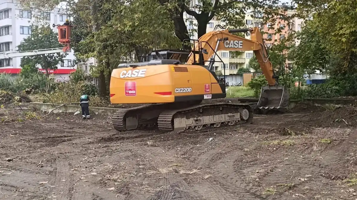 Beşikdüzü’nde yıllardır atıl kalan park için çalışma başlatıldı
