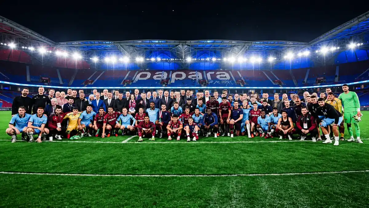 Drogheda United’dan bordo-mavili mesaj! “Tekrar görüşmek dileğiyle”