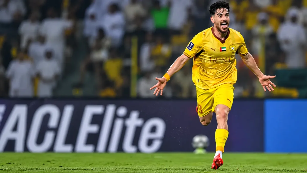 Eski Trabzonsporlu yıldızdan Asya'da müthiş gol! Herkesi şaşırttı