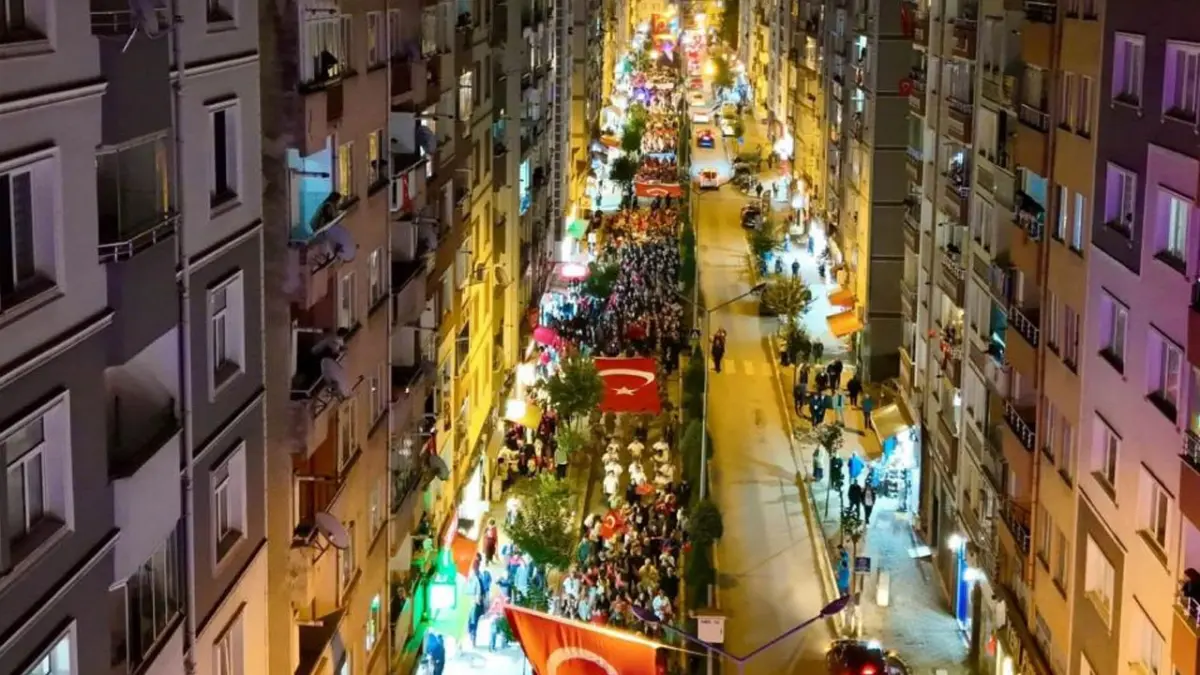 Giresun’da Cumhuriyet coşkusu! On binlerce kişi yürüyüşte buluştu