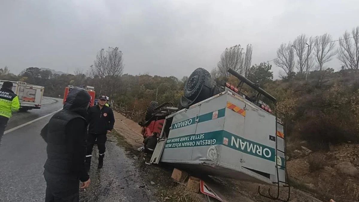 Giresun Orman Bölge Müdürlüğü’ne ait araç devrildi! 3 yaralı