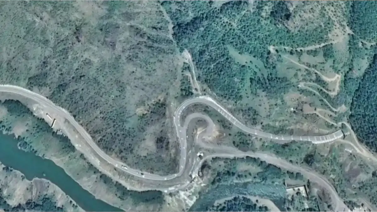 Gümüşhane yolunda ulaşım kontrollü sağlanıyor! Sürücülere uyarı