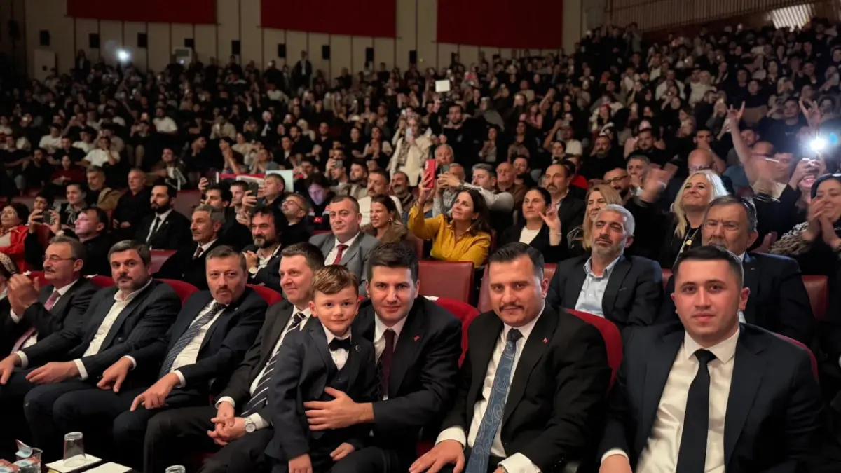 KTÜ Öğrenci Derneği’nden 40. Yıla yakışan kutlama: Yoğun katılım
