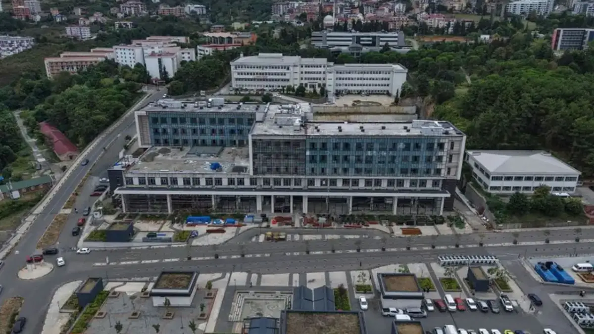 KTÜ Rektörü Çuvalcı açıkladı! Çocuk hastanesinde 2027 hedefi