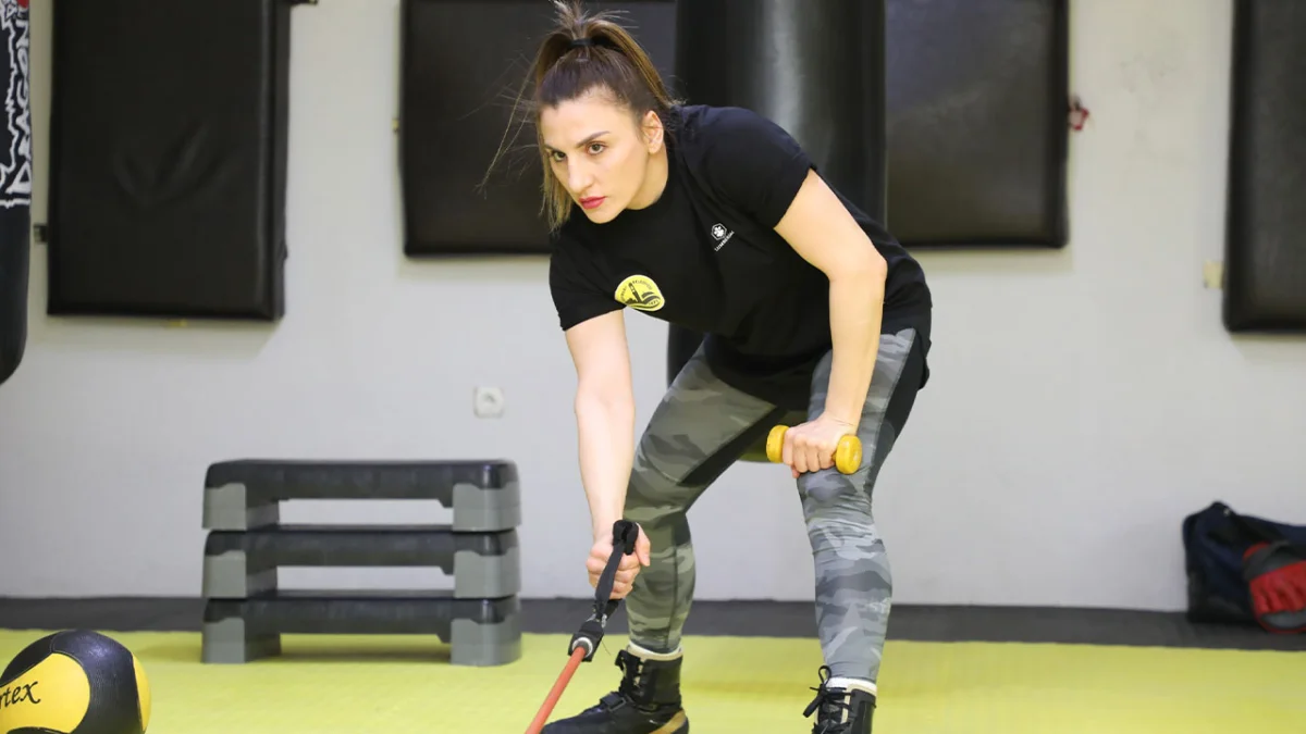 Milli boksör Elif Nur Turhan, Bayburt kampını tamamladı