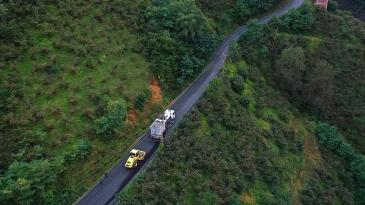 Ordu’da 25 yıldır beklenen yolun 2 kilometresi asfaltlandı