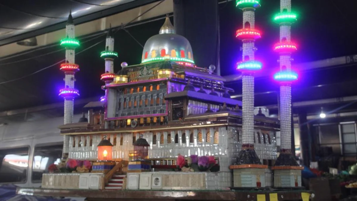 Ordu’da 65 yaşındaki vatandaşın yaptığı cami maketi ilgi görüyor