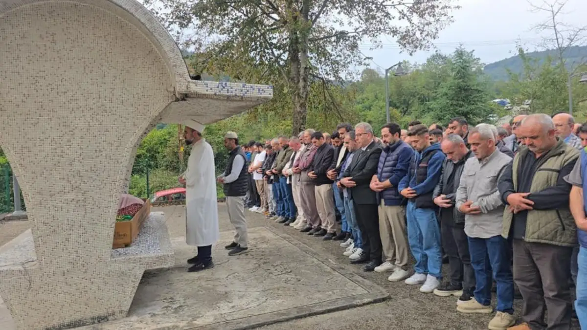 Ordu’da iki gün arayla oğlunu ve annesini kaybettiler! Acı veda: Son yolculuğuna uğurlandı
