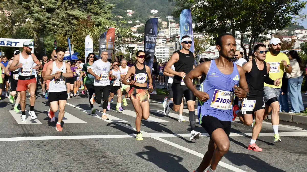 Ordu Yarı Maratonu’na 8 ülkeden 707 sporcu katıldı