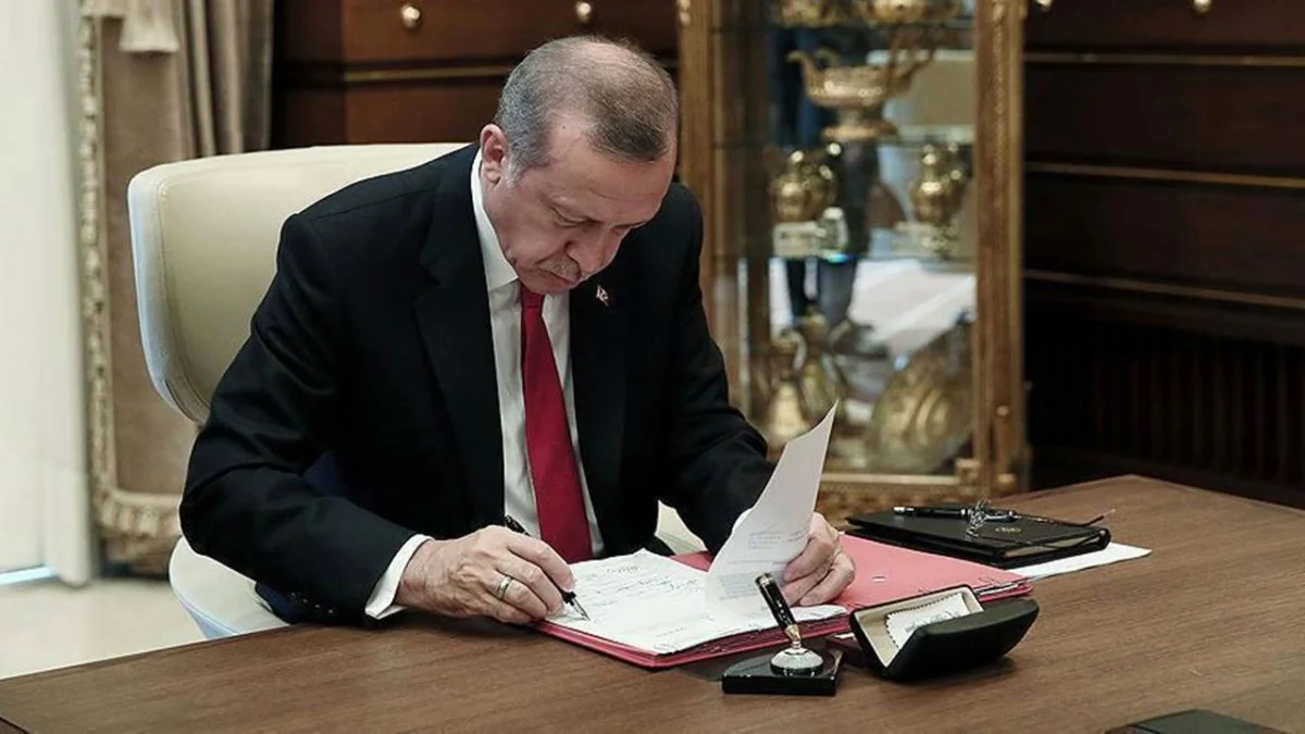 Resmi Gazete’de atama kararları! 28 kişi göreve geldi, 8 yönetici gitti