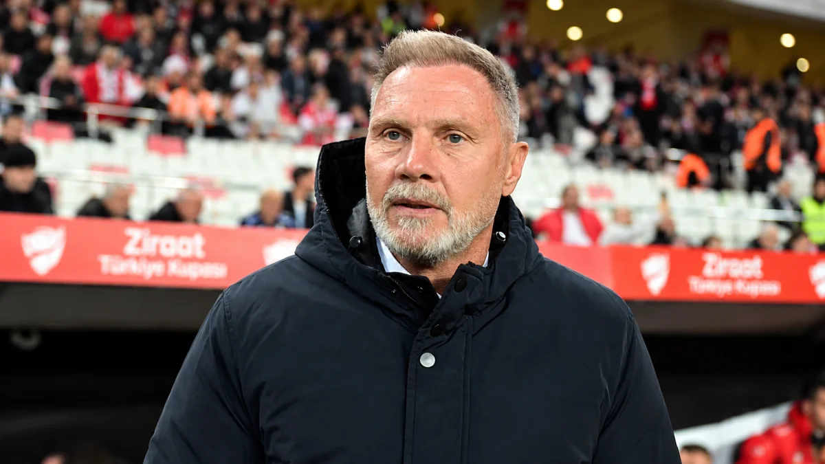 Samsunspor Teknik Direktörü Thorsten Fink'ten Trabzonspor itirafı! "Bizden daha iyilerdi"