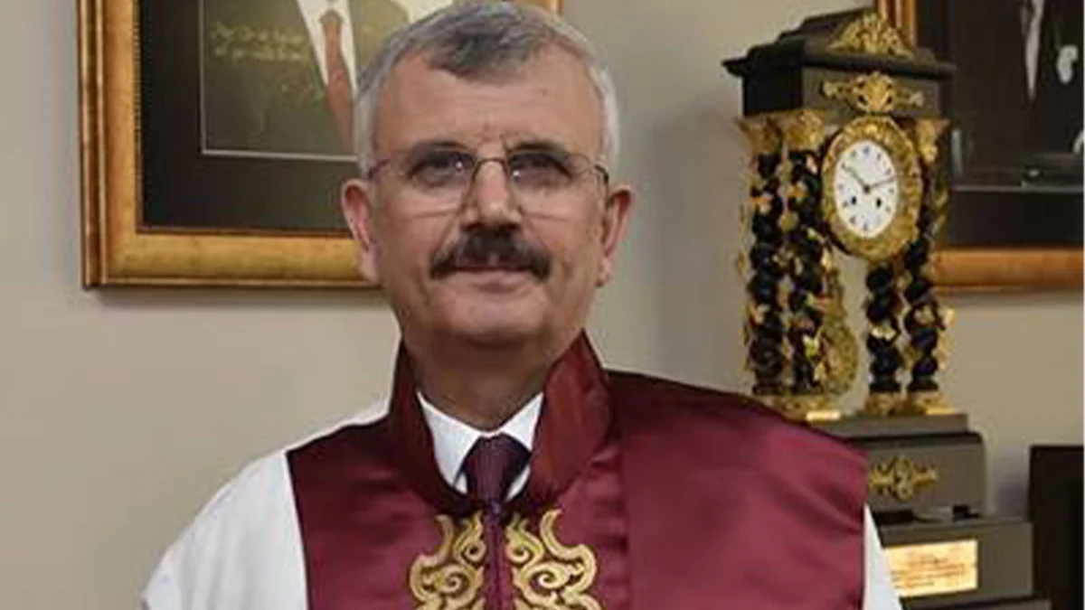 SBÜ Kurucu Rektörü ve eski Trabzon Milletvekili Cevdet Erdöl’ün acı günü!