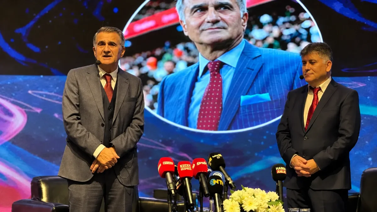Şenol Güneş'ten Akyazı Stadı'nın ismiyle ilgili açıklama! Nedenini anlattı