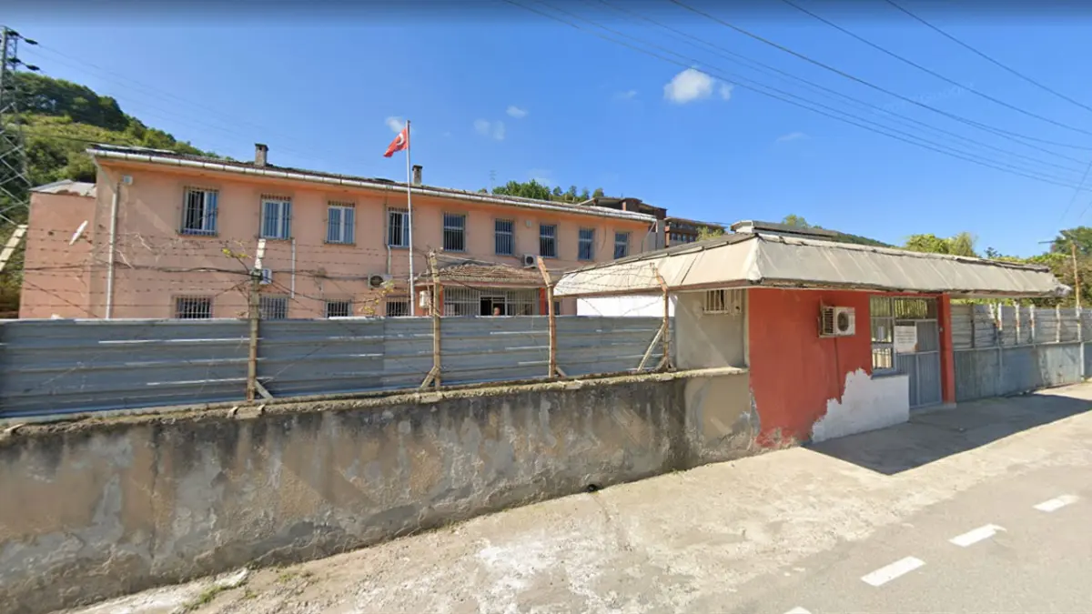 Trabzon'da cezaevlerinde 40 kişi zehirlenmişti! Yemek analiz sonuçları belli oldu