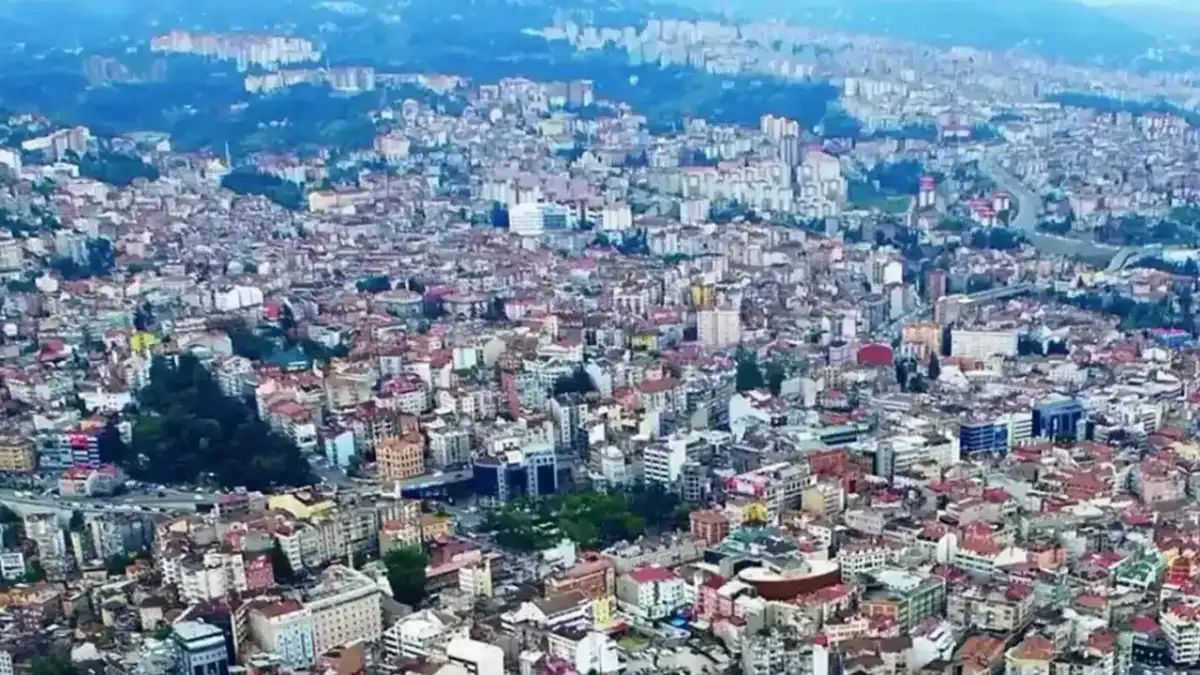 Trabzon'da deprem! Bir ayda dört kez sallandı