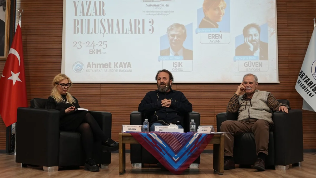 Trabzon’da edebiyat dolu buluşma! Ünlü yazarlar okurlarıyla bir araya geldi