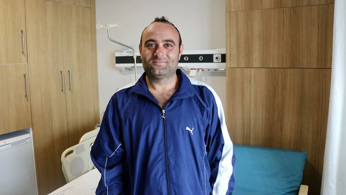 Trabzon’da kapalı bel fıtığı ameliyatı! 15 yıllık ağrıdan kurtuldu