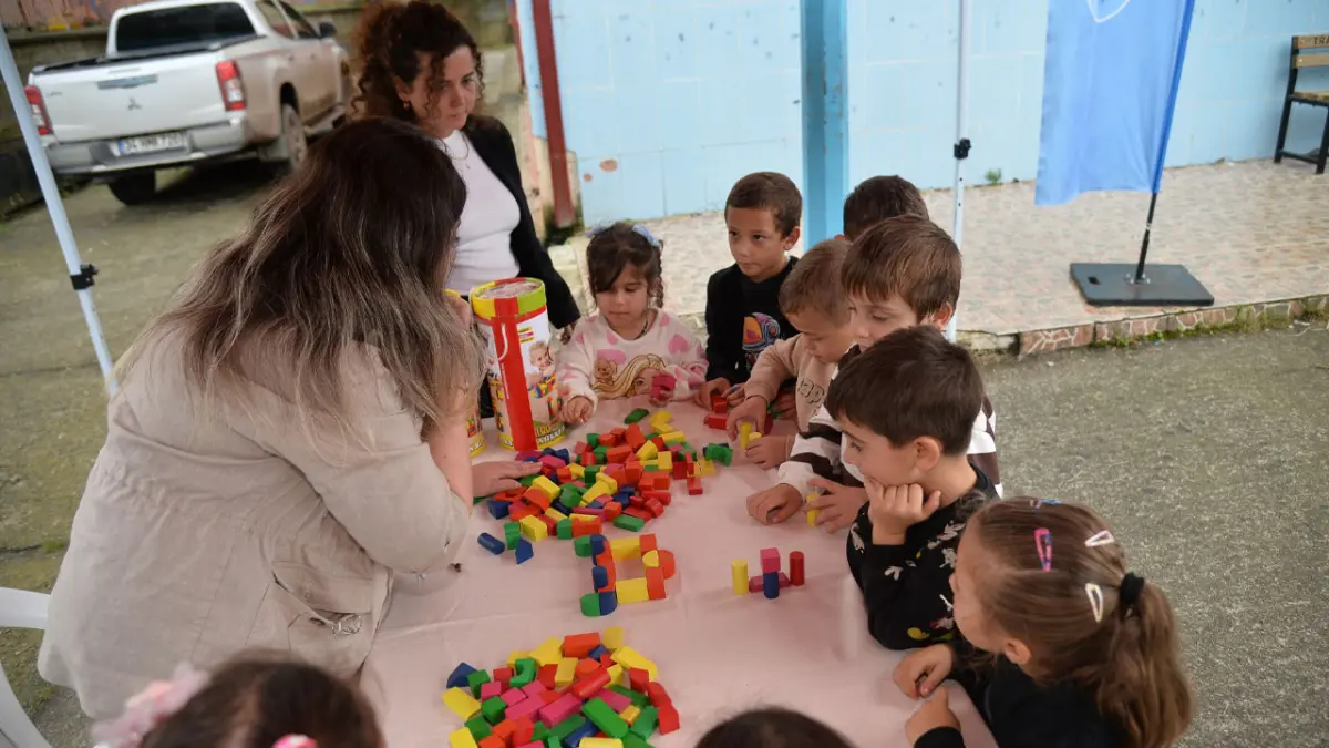 Trabzon’da köy okulunda bilim şenliği! 120 öğrenci katıldı