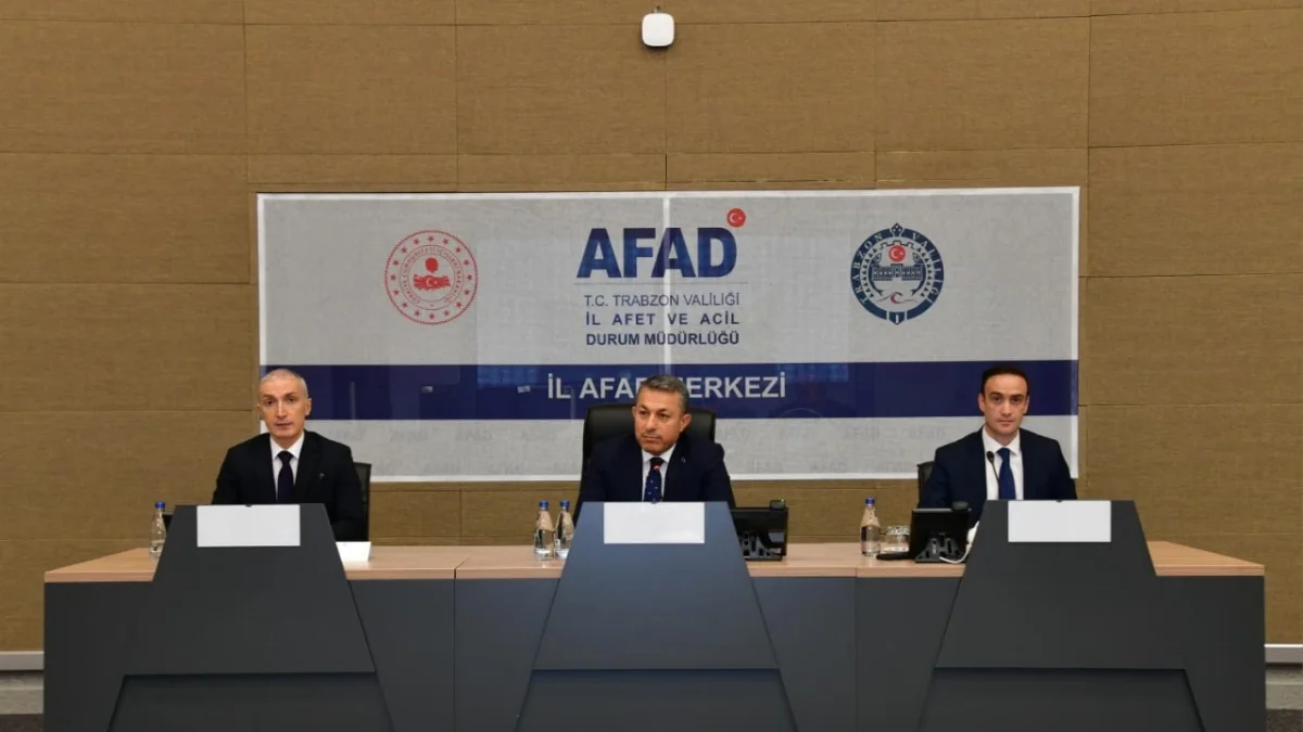 Trabzon’da okul güvenliği için kritik toplantı! Tedbirler masaya yatırıldı