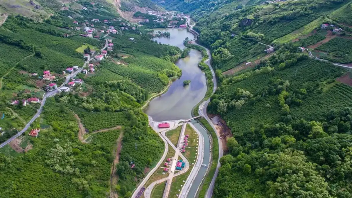 Trabzon’da Sera Gölü’ne restoran ve düğün salonu geliyor