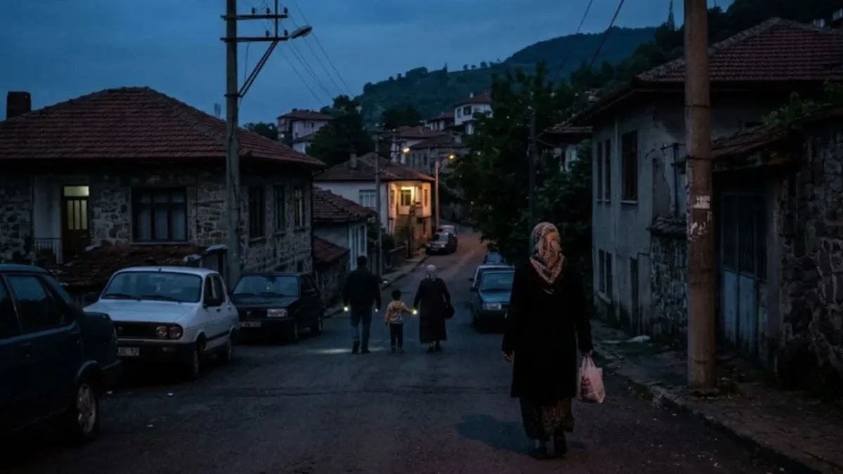 Trabzon’da sokak lambaları yanmadı, vatandaşlar çözüm bekliyor