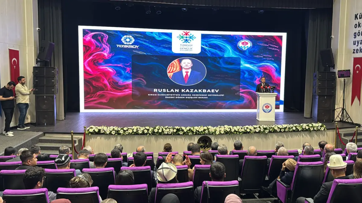 Trabzon’da Türk dünyası gençlik buluşması: “Umut yine Türklerdedir”