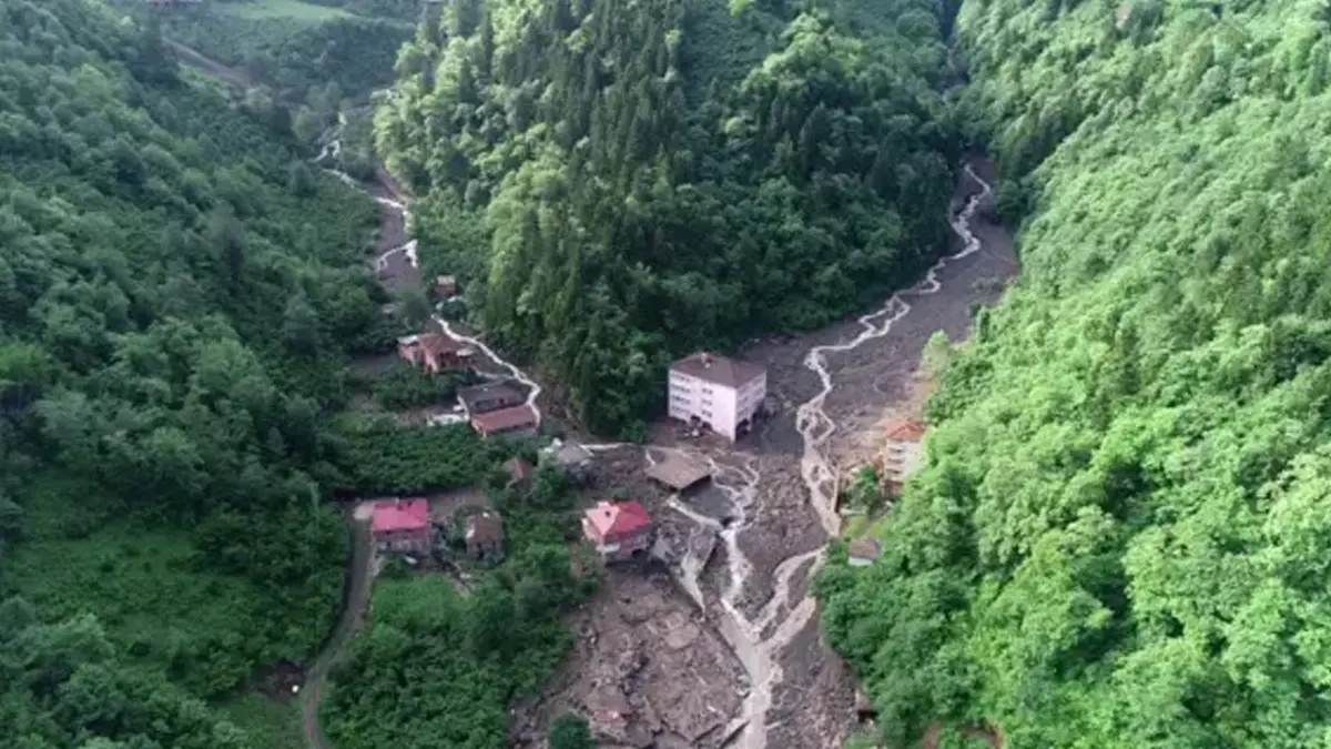 Trabzon için korkutan senaryo! Şiddetli yağış için çarpıcı uyarı