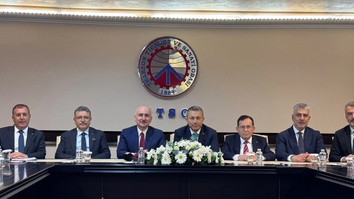 Trabzon’un geleceği için ortak akıl toplantısı! Yatırım ve istihdam projeleri masada